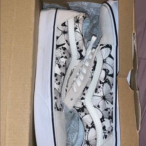 Low Top Butterfly Vans